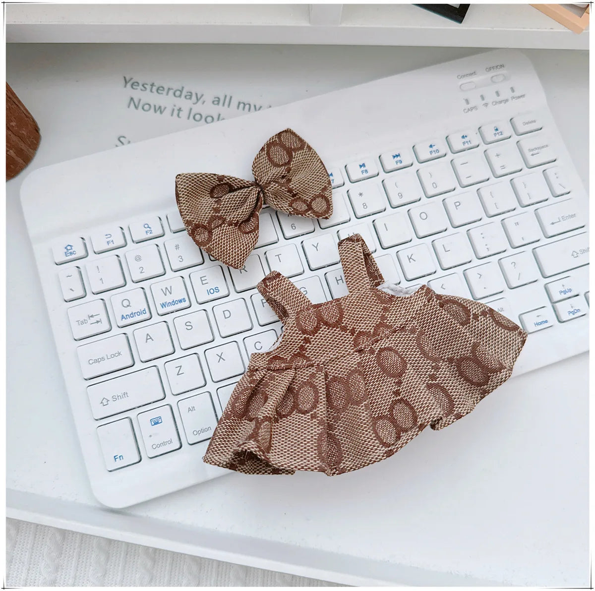 Labubu Sitting Party Outfit Set