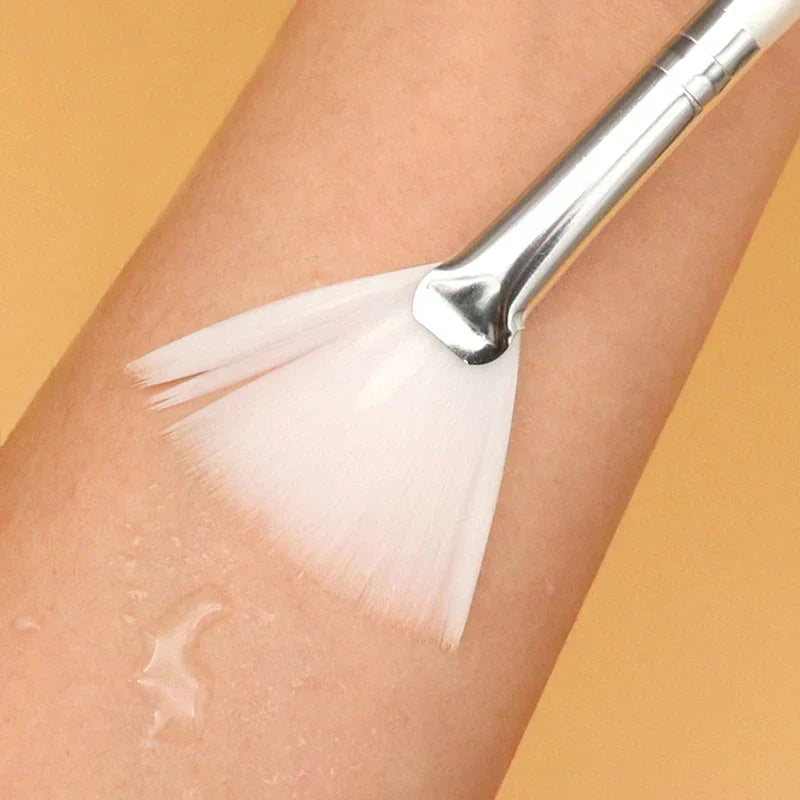 Fan Shape Foundation Makeup Brushes