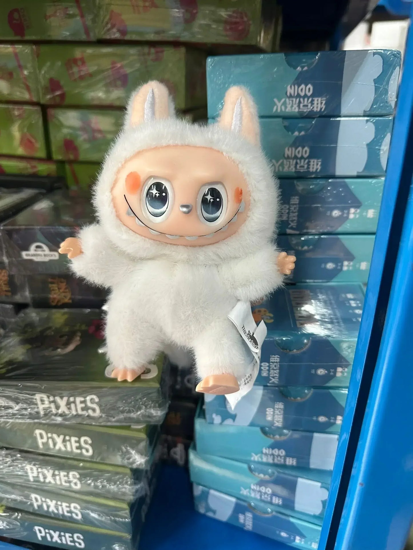 MINISO Bubu “Angel” Vinyl Keychain Box
