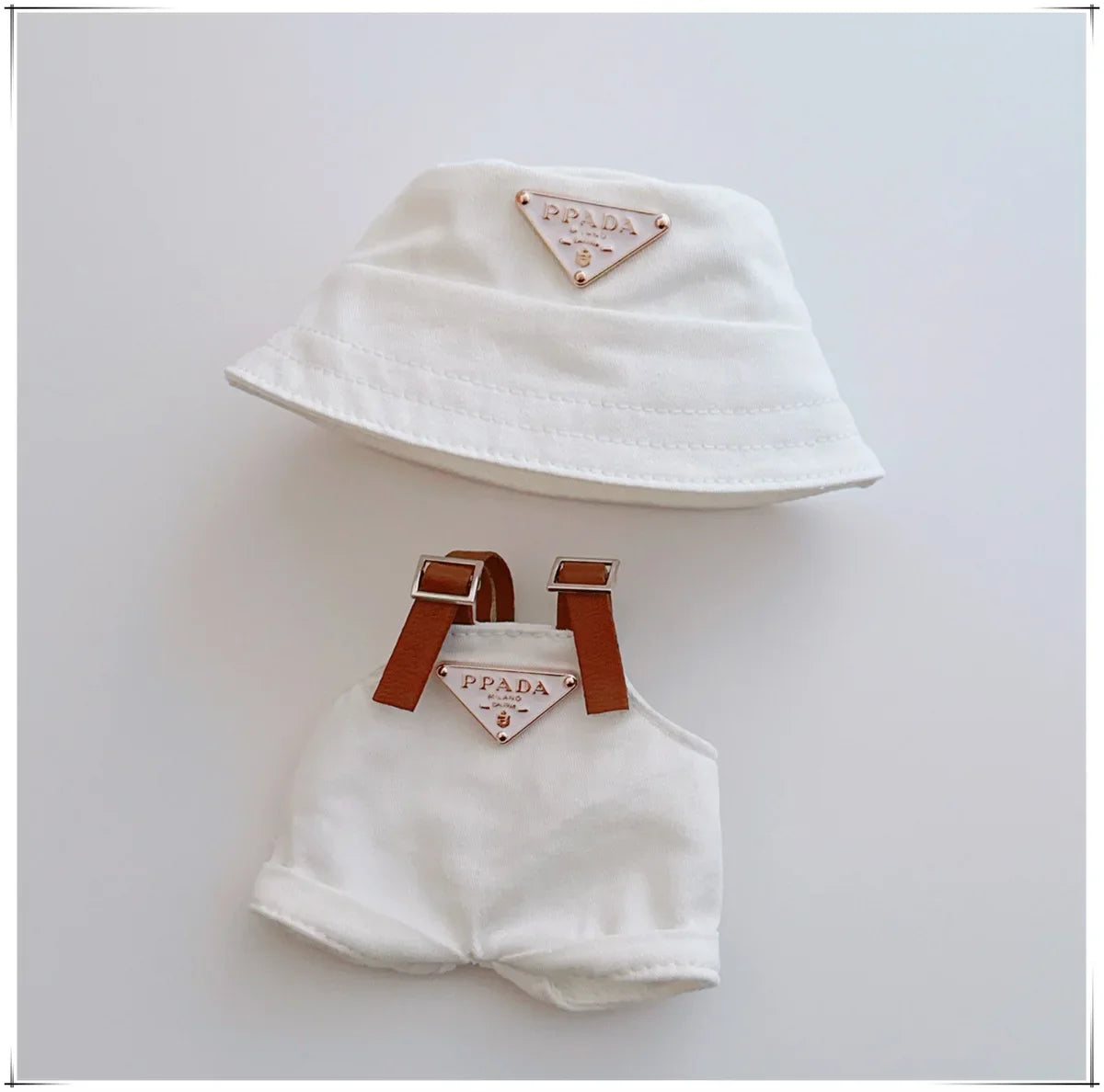 Labubu Sitting Party Glasses Set