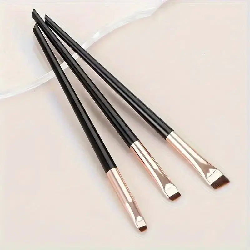 MAANGE Dense Blush Contour Brush