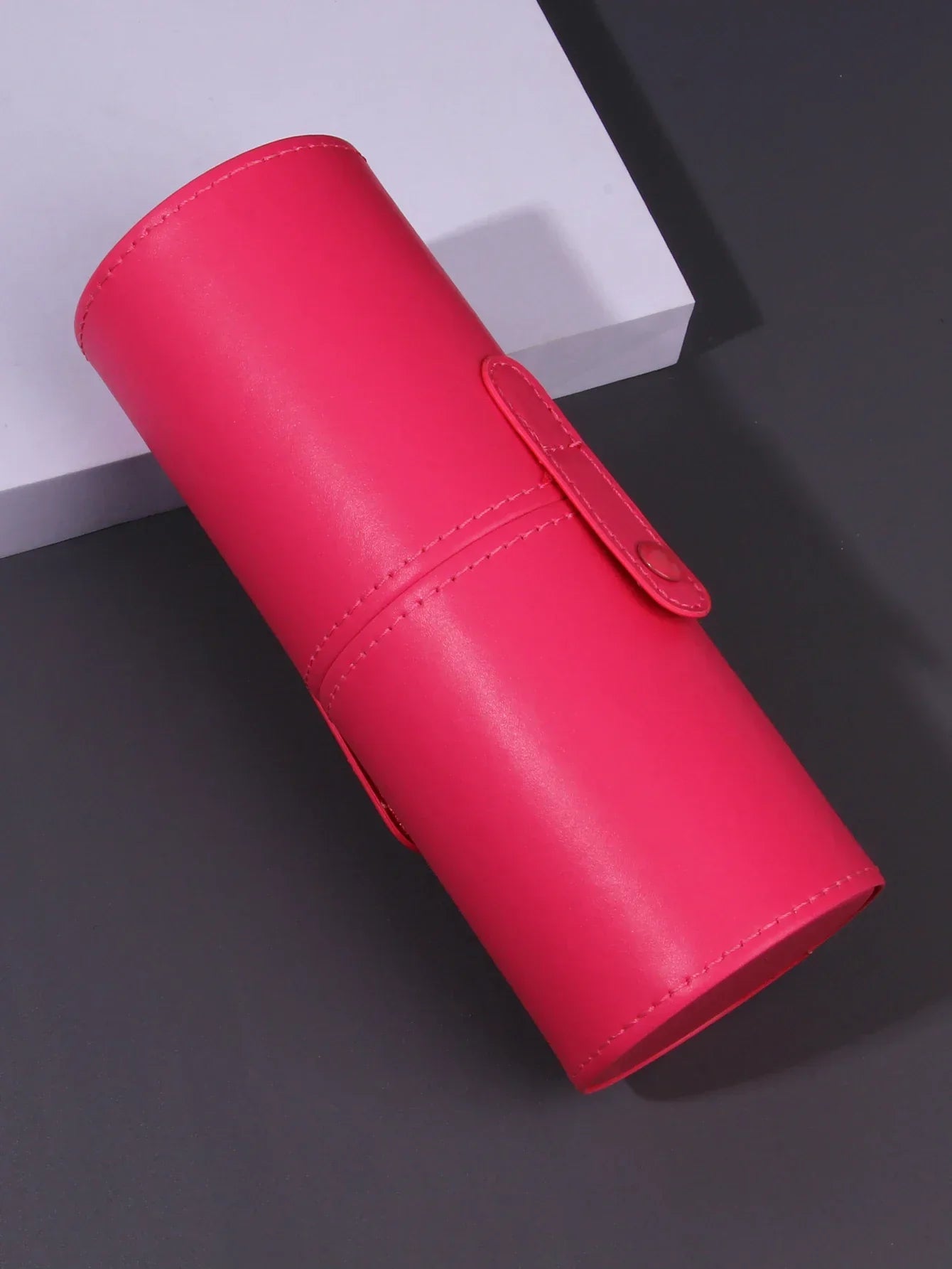 Portable Dustproof Makeup Brush Bucket