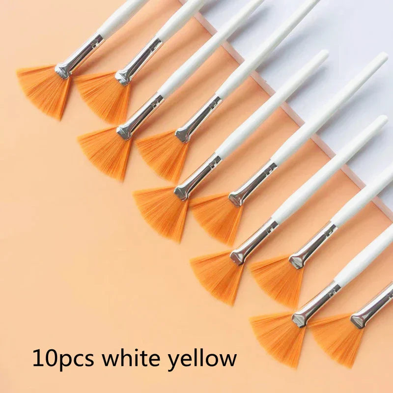 Fan Shape Foundation Makeup Brushes